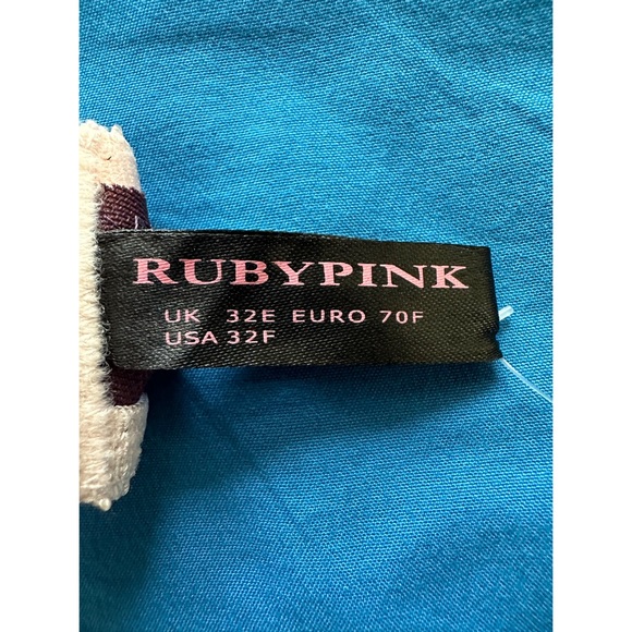 Ruby Pink Bra, NWT 32F. Beautiful lace and ribbon detail. - Picture 6 of 6